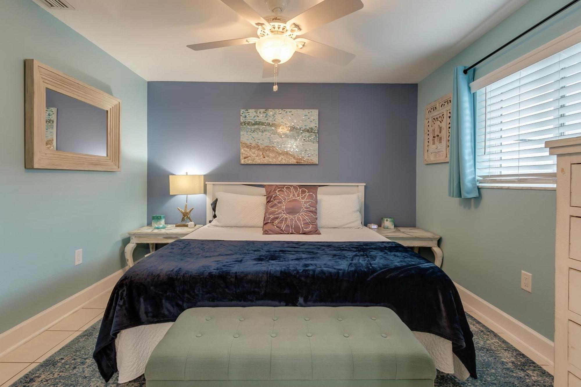 Apartment Tranquility Starfish - Oceanfront Paradise!